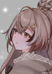 Rule 34 | 1girl, absurdres, ahoge, blouse, brown eyes, brown hair, closed mouth, commentary, dated, english commentary, feather hair ornament, feathers, grey background, hair ornament, hairclip, highres, hololive, hololive english, multicolored hair, nanashi mumei, portrait, shirt, signature, simple background, solo, streaked hair, temachii, upper body, virtual youtuber, white shirt