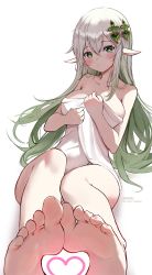 Rule 34 | 1girl, aged up, barefoot, blush, feet, genshin impact, gradient hair, green eyes, highres, long hair, looking at viewer, multicolored hair, nahida (genshin impact), pointy ears, soles, toes, towel, white background, white hair