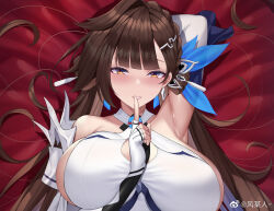 Rule 34 | 1girl, arm behind head, armpits, bare shoulders, breasts, brown hair, close-up, criss-cross halter, elbow gloves, feng mouren, finger to mouth, fingerless gloves, gloves, hair ornament, hairclip, halterneck, honkai (series), large breasts, li sushang, long hair, lying, on back, red sheet, shushing, two-tone gloves, weibo watermark, yellow eyes