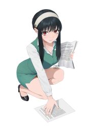 Rule 34 | 1girl, black hair, carlo montie, full body, green skirt, green vest, hairband, high heels, highres, holding, holding paper, looking at viewer, paper, pencil skirt, picking up, red eyes, short hair with long locks, skirt, solo, spy x family, squatting, vest, white background, white hairband, yor briar