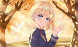 Rule 34 | 1girl, alternate costume, autumn leaves, black jacket, blazer, blonde hair, blue eyes, blush, commentary, day, from side, gear hair ornament, grin, hair intakes, highres, hololive, hololive english, jacket, light rays, long sleeves, looking at viewer, necktie, outdoors, red necktie, scenery, school uniform, shirt, short hair, smile, solo, striped necktie, sunlight, tree, upper body, usabo01, vest, virtual youtuber, watson amelia, waving, white shirt, yellow vest