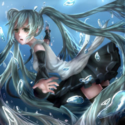 Rule 34 | 1girl, bubble, detached sleeves, green eyes, green hair, hatsune miku, highres, homo sapiens, long hair, matching hair/eyes, skindentation, solo, thighhighs, underwater, vocaloid