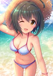 Rule 34 | 1girl, ;d, ahoge, bare arms, bare shoulders, beach, bikini, black hair, blue sky, blush, bracelet, breasts, brown eyes, cleavage, cloud, cloudy sky, collarbone, commentary request, day, front-tie top, groin, hand on headwear, hat, highres, idolmaster, idolmaster cinderella girls, jewelry, kohinata miho, looking at viewer, medium breasts, navel, ocean, one eye closed, open mouth, outdoors, revision, sand, short hair, sky, smile, solo, standing, stomach, straw hat, sun hat, swimsuit, u rin, water, wet, white bikini
