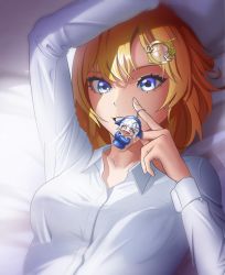 Rule 34 | 1girl, bad id, bad twitter id, blonde hair, blue eyes, collarbone, collared shirt, gawr gura, hair ornament, highres, hololive, hololive english, charm (object), lem, looking at viewer, lying, on bed, shirt, short hair, smile, solo, virtual youtuber, watson amelia, white shirt