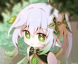Rule 34 | 1girl, absurdres, blurry, cape, commentary request, depth of field, detached sleeves, forest, genshin impact, gradient hair, green eyes, grey hair, hair between eyes, hair ornament, highres, long hair, looking at viewer, multicolored hair, nahida (genshin impact), nature, pointy ears, short sleeves, side ponytail, sidelocks, smile, solo, symbol-shaped pupils, tree, yoshinao (yoshinao 0203)