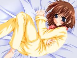 Rule 34 | 1girl, barefoot, bed, blue eyes, brown hair, esumi haruna, in&#039;yaku ~haitoku no kojin jugyou~, lying, myomoto, on side, pajamas, short hair, solo