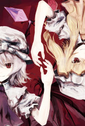 2girls asagi_(kabocha_oukoku) bad_id bad_pixiv_id blonde_hair female_focus flandre_scarlet hat highres hisago_(pixiv) multiple_girls red_eyes remilia_scarlet siblings silver_hair sisters touhou wings