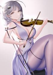 Rule 34 | 1girl, absurdres, ahoge, alternate costume, an yasuri, azur lane, backless dress, backless outfit, blush, bow (music), breasts, cleavage, collarbone, commentary request, dress, fang, feet out of frame, grey dress, grey hair, hair ornament, highres, holding, holding instrument, instrument, knees up, large breasts, long hair, looking at viewer, pantyhose, seattle (azur lane), seattle (gorgeous party) (azur lane), simple background, sitting, skin fang, skindentation, sleeveless, sleeveless dress, smile, solo, thigh strap, thighs, violin, white background, white pantyhose