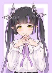 Rule 34 | 1girl, nanashi inc., alternate costume, black hair, blunt bangs, blush, buttons, closed mouth, commentary request, demon girl, demon horns, flat chest, frilled shirt collar, frills, highres, horns, kojo anna, long hair, looking at viewer, multicolored hair, neck ribbon, pink background, pointy ears, purple hair, purple ribbon, ribbon, robou no stone, shirt, smile, solo, steepled fingers, sugar lyric, twintails, two-tone background, two-tone hair, upper body, virtual youtuber, white background, white shirt, yellow eyes