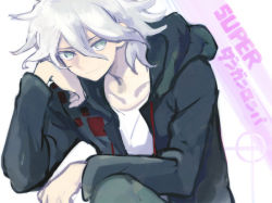 Rule 34 | 1boy, arm on knee, collarbone, commentary request, danganronpa (series), green hoodie, green jacket, grey eyes, hair between eyes, hand on own cheek, hand on own face, heke, hood, hoodie, jacket, komaeda nagito, looking at viewer, male focus, medium hair, open clothes, open jacket, shirt, simple background, smile, solo, danganronpa 2: goodbye despair, title, translation request, upper body, white hair, white shirt