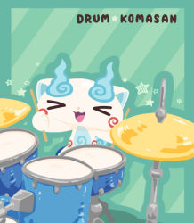 Rule 34 | &gt; &lt;, 10s, chuno, drum, drum set, drumsticks, closed eyes, green background, instrument, komasan, no humans, open mouth, sitting, solo, star (symbol), traditional youkai, youkai watch