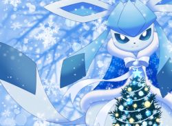 Rule 34 | :3, blue capelet, blue eyes, capelet, christmas, closed mouth, commentary request, creatures (company), fur-trimmed capelet, fur trim, game freak, gen 4 pokemon, glaceon, looking at viewer, maiko (mimi), nintendo, no humans, pokemon, pokemon (creature), smile, snow, snowflakes, snowing, solo