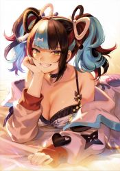 Rule 34 | 1girl, absurdres, bare shoulders, blue hair, brown hair, collar, collarbone, fate/grand order, fate (series), hair ornament, hairclip, head rest, highres, looking at viewer, lying, mashuu (neko no oyashiro), off shoulder, on stomach, parted lips, red hair, sei shounagon (fate), simple background, smile, solo, twintails