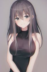 Rule 34 | 1girl, absurdres, armpit crease, bare shoulders, black dress, blush, breasts, chromatic aberration, closed mouth, dress, grey background, grey eyes, grey hair, hair between eyes, hair over breasts, hair over shoulder, head tilt, highres, large breasts, long hair, looking to the side, muyang, original, simple background, solo, strapless, strapless dress
