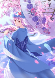 Rule 34 | 1girl, arm up, blue sky, blurry, cherry blossoms, day, depth of field, hand fan, floral print, folding fan, from behind, hair blowing, hat, highres, hitodama, japanese clothes, kimono, lan qiandai, light purple hair, long sleeves, looking at viewer, looking back, medium hair, mob cap, obi, oil-paper umbrella, outdoors, red eyes, saigyouji yuyuko, saigyouji yuyuko&#039;s fan design, sash, sky, smile, solo, touhou, branch, triangular headpiece, umbrella, wind, wind lift