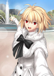 Rule 34 | 1girl, absurdres, alternate costume, antenna hair, arcueid brunestud, black bow, black neckwear, blonde hair, blue sky, blush, bow, bowtie, building, buttons, capelet, commentary request, day, dress, fountain, fur-trimmed capelet, fur trim, hair between eyes, harukey, highres, index finger raised, long sleeves, looking at viewer, official alternate costume, open mouth, outdoors, pointing, pov, reaching, red eyes, short hair, sidelocks, sky, smile, teeth, tree, tsukihime, tsukihime (remake), upper teeth only, vampire, water, white capelet, white dress