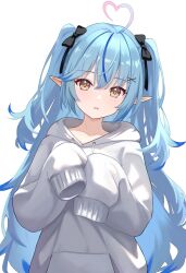 Rule 34 | 1girl, absurdres, ahoge, antenna hair, black bow, blue hair, blush, bow, collarbone, commentary request, fanteam, hair bow, hair ornament, highres, hololive, jacket, long hair, long sleeves, looking at viewer, multicolored hair, pointy ears, simple background, sleeves past fingers, sleeves past wrists, streaked hair, virtual youtuber, white background, white jacket, x hair ornament, yellow eyes, yukihana lamy