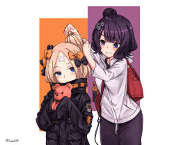 Rule 34 | 2girls, abigail williams (fate), abigail williams (traveling outfit) (fate), bag, black bow, black jacket, black pants, blue eyes, blush, bow, closed mouth, commentary request, fate/grand order, fate (series), grey hoodie, grin, hair bow, hair bun, hair ornament, hairdressing, highres, holding, holding stuffed toy, hood, hood down, hoodie, ivan wang, jacket, katsushika hokusai (fate), katsushika hokusai (traveling outfit) (fate), light brown hair, long hair, multiple girls, official alternate costume, orange bow, pants, parted bangs, purple eyes, purple hair, shoulder bag, single hair bun, smile, stuffed animal, stuffed toy, teddy bear, twitter username