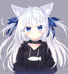 Rule 34 | 1girl, absurdres, animal collar, animal ear fluff, animal ears, animal print, arms behind back, black hoodie, blue eyes, cat ears, closed mouth, collar, drawstring, expressionless, fish print, grey background, hair ornament, hairclip, highres, hood, hood down, hoodie, long hair, long sleeves, original, satou (3366 s), two side up, upper body