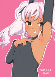 1girl arm_up armpit_peek armpits artist_name breasts comandante_cappellini_(kancolle) dark-skinned_female dark_skin dated detached_sleeves green_eyes grey_wetsuit grin hair_ribbon highres kantai_collection looking_at_viewer pink_background pink_hair ribbon shirt sleeveless sleeveless_shirt small_breasts smile solo sun_fle twintails uit-24_(kancolle) upper_body white_hair