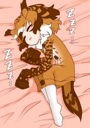 Rule 34 | 1girl, 370ml, bird girl, bird tail, bird wings, black hair, blush, brown coat, brown hair, coat, eurasian eagle owl (kemono friends), closed eyes, fur collar, head wings, highres, kemono friends, light brown hair, lying, multicolored hair, no shoes, on bed, on side, oversized clothes, owl ears, owl girl, pantyhose, short hair, sleeping, solo, tail, white fur, white hair, white pantyhose, wings, winter clothes, winter coat