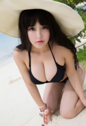 Rule 34 | 1girl, asian, black bikini, black hair, breasts, hat, highres, large breasts, photo (medium), plant, sand, sun hat, zhu ker er(barbie)