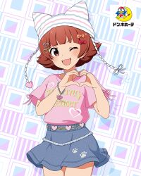 Rule 34 | 1girl, bow, brown eyes, brown hair, card (medium), don quijote (store), hair bow, hat, heart, heart hands, idolmaster, idolmaster million live!, idolmaster million live! theater days, nonohara akane, official art, one eye closed, open mouth, pink shirt, shirt, skirt, solo, t-shirt
