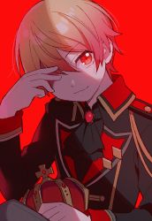 Rule 34 | 1boy, ascot, black ascot, black jacket, black shirt, blonde hair, character request, closed mouth, crown, unworn crown, hand up, jacket, long sleeves, looking at viewer, male focus, project sekai, red background, red eyes, shirt, simple background, smile, solo, uso (ameuzaki)