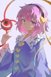 Rule 34 | 1girl, absurdres, black hairband, buttons, closed mouth, commentary, expressionless, frilled shirt collar, frilled sleeves, frills, hair between eyes, hair ornament, hairband, hand up, heart, heart button, heart hair ornament, highres, komeiji satori, long sleeves, looking at viewer, pink eyes, pink hair, red eyes, ribbon trim, riin (hanakza), short hair, simple background, solo, third eye, touhou, upper body, white background, wide sleeves