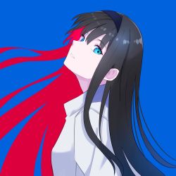 Rule 34 | 1girl, black hair, blue background, blue eyes, commentary request, dress, floating hair, from side, hair between eyes, hair ornament, head tilt, headband, highres, kuro chibe, long hair, looking at viewer, melty blood, multicolored hair, parted lips, red hair, shaft look, simple background, solo, teeth, tohno akiha, tsukihime, tsukihime (remake), two-tone hair, upper body, white dress