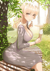 Rule 34 | 1girl, backless dress, backless outfit, bench, blonde hair, breasts, brown eyes, cleavage, closed mouth, commentary, crossed legs, day, dress, english commentary, food, from side, grass, grey dress, highres, holding, ice cream, ice cream cone, large breasts, long sleeves, looking at viewer, original, outdoors, smile, solo, throtem, tree, tree shade, wristband