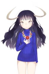Rule 34 | 1girl, bare legs, black hair, blunt bangs, daisy, flower, flower necklace, hand on own chest, horns, jewelry, long hair, long sleeves, looking at viewer, mimizubare, multicolored eyes, necklace, no pants, original, pansy, solo, standing, sweater, turtleneck, wavy hair, white background