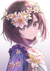 Rule 34 | 1girl, blue shirt, brown eyes, brown hair, closed mouth, deadnooodles, flower, flower wreath, frilled shirt collar, frills, from side, gradient background, grey background, hair between eyes, hand up, head wreath, highres, looking at viewer, looking to the side, mitasarenai pale color (project sekai), project sekai, shinonome ena, shirt, short hair, smile, solo, white background, white flower