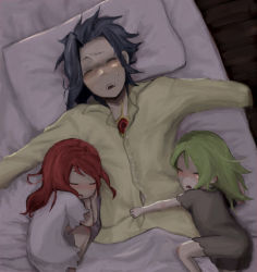 Rule 34 | 00s, 1boy, 2girls, bed sheet, dress, droite (tales), closed eyes, gauche (tales), green hair, multiple girls, open mouth, pillow, purple hair, red hair, sleeping, tales of (series), tales of vesperia, yeager (tales), aged down