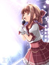 Rule 34 | 1girl, ahoge, akane souichi, blush, bow, braid, brown eyes, brown hair, copyright name, gloves, gradient background, hair bow, microphone, open mouth, sidelocks, skirt, smile, solo, stage lights, tears, tokyo 7th sisters, tsunomori rona, white gloves