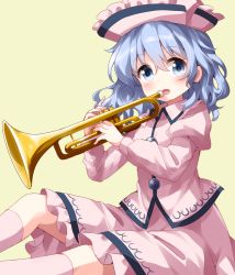 Rule 34 | 1girl, blue eyes, hair between eyes, hat, highres, instrument, long sleeves, looking at viewer, merlin prismriver, one-hour drawing challenge, open mouth, pink hat, pink legwear, pink shirt, ruu (tksymkw), shirt, short hair, silver hair, simple background, solo, touhou, trumpet, yellow background