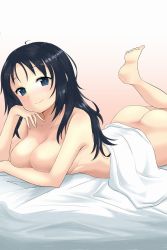 Rule 34 | 1girl, ass, barefoot, bed sheet, black eyes, black hair, blush, breasts, cleavage, closed mouth, commentary, freckles, girls und panzer, head rest, highres, large breasts, leg up, long hair, looking at viewer, lying, nana (manaita koumuten), nude, on bed, on stomach, smile, solo, towel, white towel, yamagou ayumi