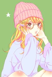 Rule 34 | 1girl, beanie, bespectacled, blonde hair, brown eyes, commentary request, gal to otaku wa wakari aenai., glasses, green background, hair ornament, hands on own face, hat, highres, kawai rou, lips, long hair, looking at viewer, saotome maria (gal to otaku), simple background, solo, star (symbol), star hair ornament, sweater