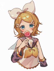 Rule 34 | 1girl, black sailor collar, black sleeves, blonde hair, blue eyes, bow, candy, cropped torso, detached sleeves, dot nose, flipped hair, food, hair bow, hair ornament, hairclip, hand up, highres, kagamine rin, lace, lace-trimmed shirt, lace trim, light blush, lollipop, looking at viewer, medium hair, nail polish, neckerchief, one-hour drawing challenge, sailor collar, sazanami (ripple1996), shirt, simple background, solo, straight hair, swept bangs, swirl lollipop, treble clef, upper body, vocaloid, white background, white bow, white shirt, yellow nails, yellow neckerchief