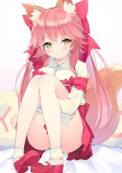 Rule 34 | 1girl, animal ear fluff, animal ears, bed sheet, blush, bow, breasts, brown hair, closed mouth, collared shirt, commentary request, dress shirt, fate/extra, fate (series), fox ears, fox girl, fox tail, gedou (shigure seishin), hair bow, hugging own legs, large breasts, long hair, long sleeves, looking at viewer, low twintails, pleated skirt, red bow, red footwear, red skirt, shirt, shoes, skirt, sleeves past wrists, smile, socks, solo, tail, tail raised, tamamo (fate), tamamo no mae (fate/extra), twintails, very long hair, white shirt, white socks, yes, yes-no pillow