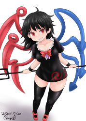 Rule 34 | 1girl, asymmetrical wings, black dress, black hair, black thighhighs, blue wings, bow, bowtie, breasts, center frills, chups, dated, dress, footwear bow, frills, full body, grin, highres, holding, holding polearm, holding weapon, houjuu nue, looking at viewer, medium breasts, medium hair, polearm, red bow, red bowtie, red eyes, red footwear, red wings, shadow, short sleeves, signature, simple background, smile, solo, standing, thighhighs, touhou, trident, weapon, white background, wings, wristband
