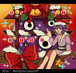 Rule 34 | 1jumangoku, 2others, androgynous, barefoot, bell, bow, child, christmas, commentary, english text, extra eyes, fake facial hair, fake mustache, gradient background, half-closed eyes, hat, highres, horns, japanese clothes, kimono, len&#039;en, mirror, mistletoe, mitsumo, multiple others, patchwork clothes, pink kimono, purple eyes, purple hair, red bow, santa hat, sash, short hair, sitting, sparkle, terumi (len&#039;en), traditional youkai, white sash