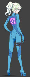 Rule 34 | 1girl, ass, blonde hair, blue bodysuit, blue eyes, bodysuit, boots, breasts, closed mouth, cosplay, diana cavendish, from behind, frown, full body, green hair, grey background, hand on own hip, high heel boots, high heels, high ponytail, little witch academia, long hair, looking at viewer, looking back, multicolored hair, platform footwear, platform heels, profile, samus aran (cosplay), satochi, simple background, small breasts, solo, standing, two-tone hair, zero suit