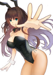 1girl absurdres animal_ears aozaki_aoko black_bow black_bowtie black_leotard blue_eyes bow bowtie breasts brown_hair cleavage cowboy_shot cross-laced_clothes cross-laced_leotard fake_animal_ears gloves grin highres large_breasts leotard long_hair looking_at_viewer mahou_tsukai_no_yoru outstretched_arm outstretched_hand playboy_bunny simple_background single_glove smile toomishou white_background white_gloves