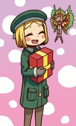 Rule 34 | 2girls, beret, blonde hair, blush stickers, box, closed eyes, coat, fate/grand order, fate (series), flying, giant, giantess, gift, gift box, gloves, green coat, green headwear, hat, highres, holding, holding gift, long hair, multiple girls, open mouth, pantyhose, paul bunyan (fate), quetzalcoatl (fate), riyo (lyomsnpmp), short hair, smile, wings