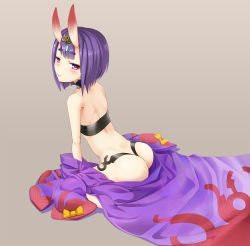 Rule 34 | 1girl, ass, blunt bangs, bob cut, brown background, fate/grand order, fate (series), from behind, highres, horns, japanese clothes, jewelry, oni, purple eyes, revealing clothes, short hair, shuten douji (fate), simple background, sitting, solo, thick eyebrows, wapokichi