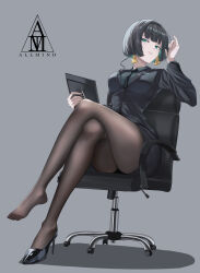 Rule 34 | 1girl, allmind (armored core 6), aqua eyes, aqua hair, armored core, armored core 6, black hair, black jacket, black necktie, black suit, blush, breasts, brown pantyhose, colored inner hair, crossed legs, earrings, feet, fine fabric emphasis, formal, high heels, highres, jacket, jewelry, legs, looking at viewer, medium breasts, multicolored hair, necktie, no shoes, office lady, pantyhose, personification, shoes, short hair, simple background, single shoe, sitting, skirt, smile, solo, suit, takenakazouhito, thighs, toes