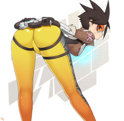 Rule 34 | 1girl, ass, bent over, blush, bodysuit, breasts, brown hair, dual wielding, from behind, gloves, goggles, gun, holding, kuroonehalf, large breasts, leaning, leaning forward, looking at viewer, overwatch, overwatch 1, piercing, shiny clothes, short hair, sideboob, smile, solo, tracer (overwatch), weapon