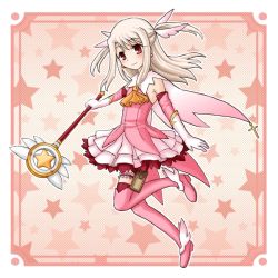 Rule 34 | 1girl, ankle wings, boots, cape, dress, earrings, elbow gloves, fate/kaleid liner prisma illya, fate (series), feather hair ornament, feathers, gloves, hair ornament, illyasviel von einzbern, jewelry, kaleidostick, knee boots, long hair, magical girl, pink footwear, pouch, prisma illya, red eyes, ria (arinakanomiu), smile, solo, thigh strap, wand, white hair, wings