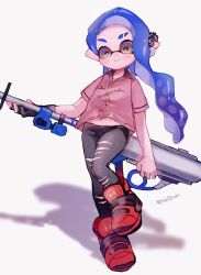 Rule 34 | 1girl, black pants, blue hair, closed mouth, commentary, e-liter 4k (splatoon), earrings, eyebrow cut, full body, gun, highres, holding, holding gun, holding weapon, hsk8tori, inkling, inkling girl, inkling player character, jewelry, long hair, nintendo, pants, pointy ears, red footwear, shadow, shoes, simple background, smile, solo, splatoon (series), splatoon 3, standing, standing on one leg, tentacle hair, thick eyebrows, torn clothes, torn pants, weapon, white background, yellow eyes